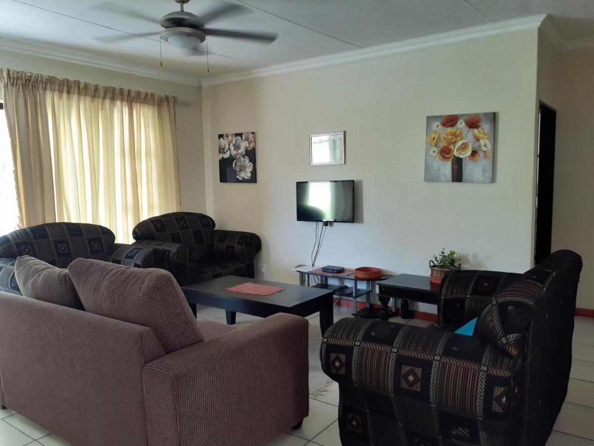 Sand River Cottages Hazyview Extérieur photo